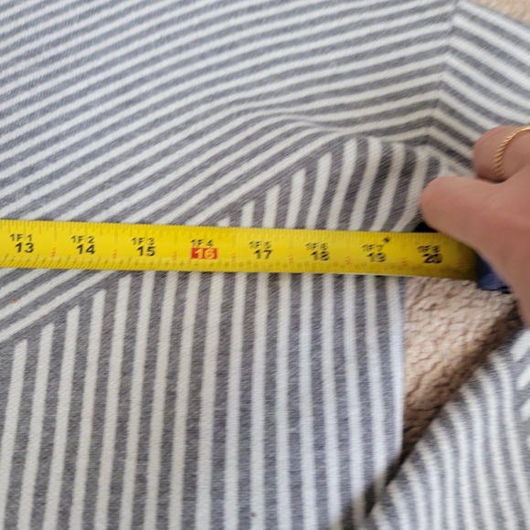 2/$20 Cynthia Rowley Striped Mick Neck Sweater S - Picture 10 of 13